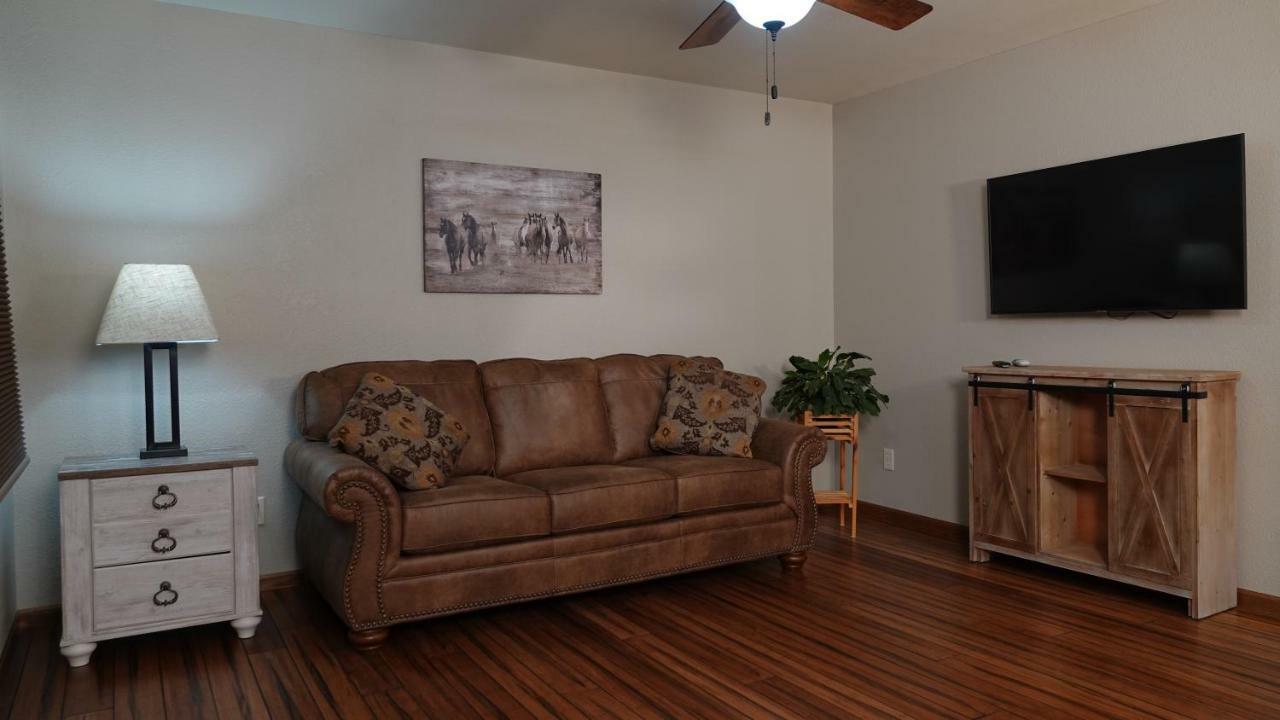Strato Rim Drive Villa Rapid City Exterior photo